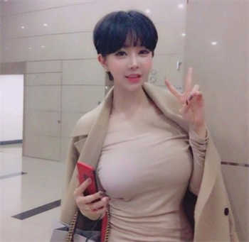 我心向明月小飞淑芬